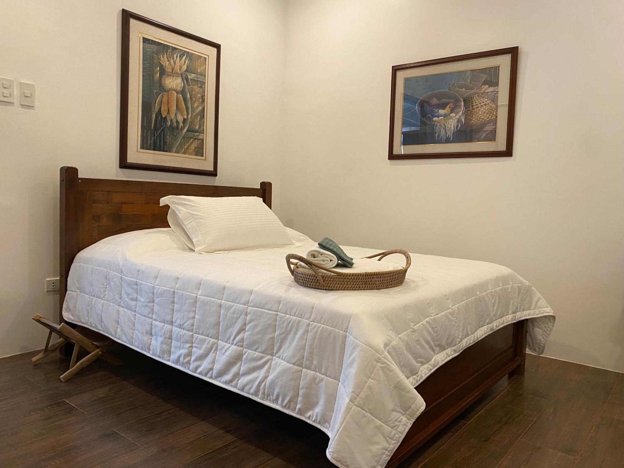 Balai Benedicere Bed & Breakfast Bacnotan Екстер'єр фото